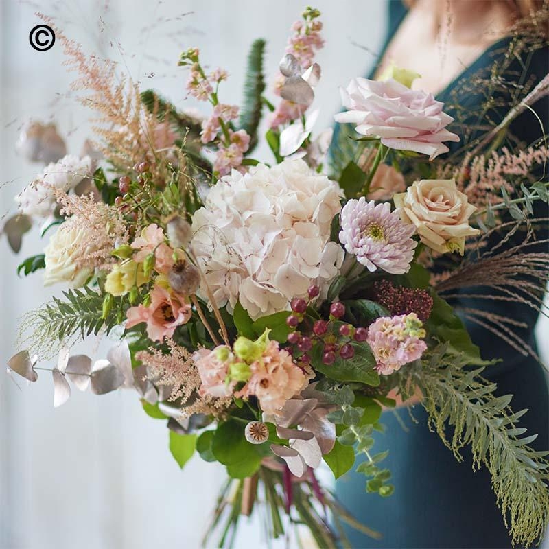 Majestic Winter Trending Bouquet